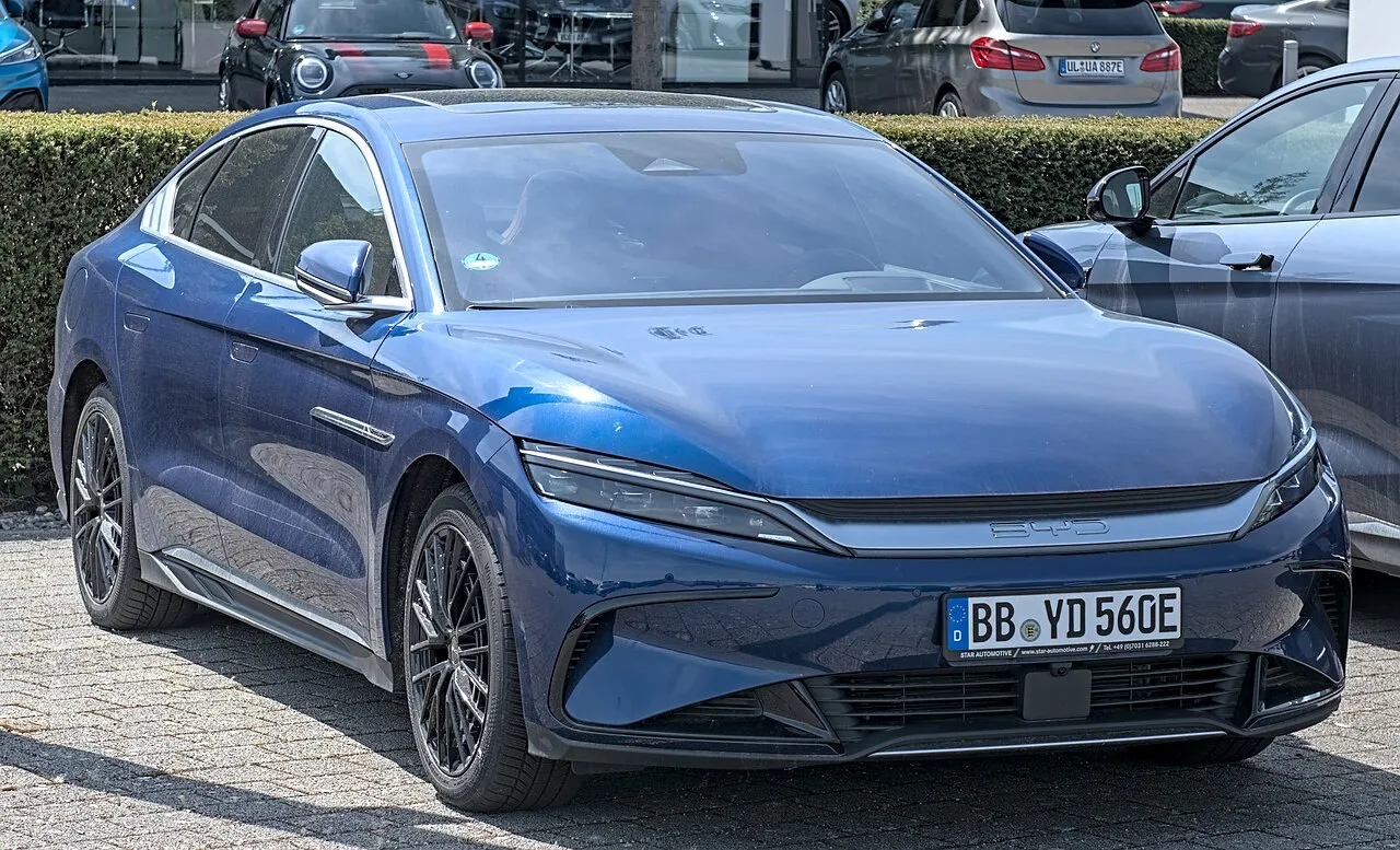 A blue BYD Han electric sedan